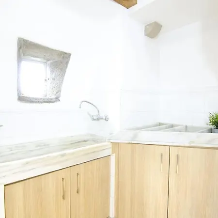 Nyaraló Vella Nova *